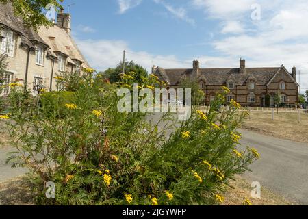 One of Northamptonshire's famous villages - Wadenhoe Stock Photo