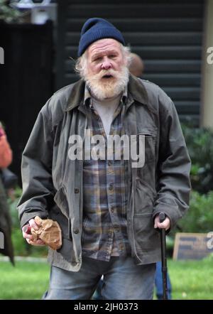 Nick Nolte filming 'Rittenhouse' in Philadelphia, Pennsylvania. Nolte plays a homeless man that befriends a young man who visits him in the park each day over the years.  Featuring: Nick Nolte Where: Philadelphia, Pennsylvania, United States When: 18 Oct 2021 Credit: Hugh Dillon/WENN.com Stock Photo