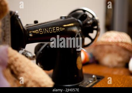 EARLY SINGER SEWING MACHINE Stock Photo