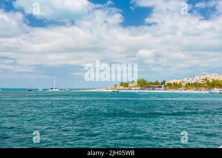 Port with sailboats and ships in Isla Mujeres island in Caribbean Sea, Cancun, Yucatan, Mexico. Stock Photo