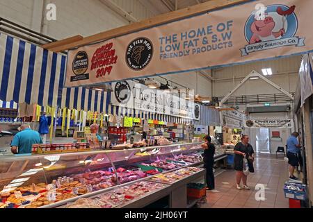 The Fish Man Butchers, Leigh covered indoor market hall, Gas St, Leigh, Lancashire, England, UK,  WN7 4PG Stock Photo