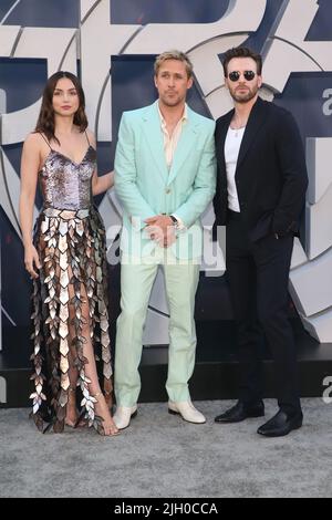 Hollywood, Ca. 13th July, 2022. Ana de Armas, Ryan Gosling and Chris Evans at the Netflix Premiere Of The Gray Man at the TCL Chinese Theatre on July 13, 2022 in Hollywood, California. Credit: Faye Sadou/Media Punch/Alamy Live News Stock Photo