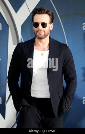 July 13, 2022, Los Angeles, CA, USA: LOS ANGELES - JUL 13:  Chris Evans at the The Gray Man Premiere at TCL Chinese Theater IMAX on July 13, 2022 in Los Angeles, CA (Credit Image: © Kay Blake/ZUMA Press Wire) Stock Photo