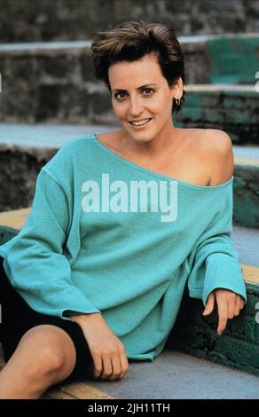 LORI PETTY, FREE WILLY, 1993 Stock Photo