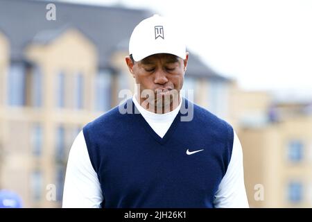 USA's Tiger Woods looks frustrated as he makes his way to the 2nd tee during day one of The Open at the Old Course, St Andrews. Picture date: Thursday July 14, 2022. Stock Photo
