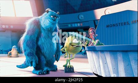 Monstruos s a hi-res stock photography and images - Alamy