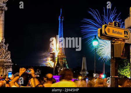 Paris, France. 14th July, 2022. Fireworks explode above the Eiffel Tower as part of the annual Bastille Day celebrations in Paris, on July 14, 2022. Photo by Lionel Urman/ABACAPRESS.COM Credit: Abaca Press/Alamy Live News Stock Photo