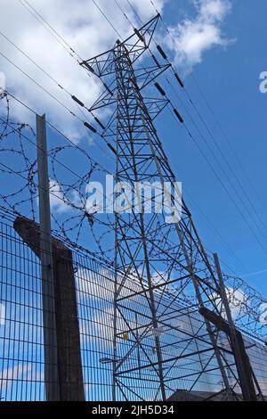 Electricity high voltage distribution overhead pylon, Altrincham, Cheshire, England, UK, WA14 5GJ Stock Photo