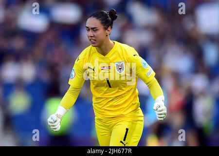 Brighton, UK. 15th July, 2022. Manuela Zinsberger, the goalkeeper of Austria Women celebrates after Nicole Billa of Austria Women scores her teams 1st goal. UEFA Women's Euro England 2022, group A match, Austria women v Norway women at the Falmer Stadium in Brighton & Hove in Sussex on Friday 15th July 2022. this image may only be used for Editorial purposes. Editorial use only, license required for commercial use. No use in betting, games or a single club/league/player publications. pic by Steffan Bowen/Andrew Orchard sports photography/Alamy Live news Credit: Andrew Orchard sports photograph Stock Photo