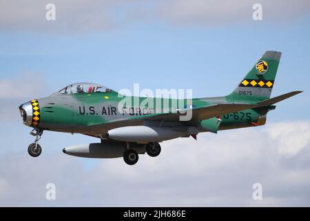 Fairford, UK, 14th July 2022, An US Air Force North American F86A Sabre fighter in special livery arrives for the RIAT Royal International Air Tattoo, which will be held from Friday, 15th to Sunday 17th of July. Stock Photo