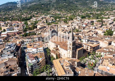 Aerial view, old town of Soller, with church of St. Bartholomew, Roman Catholic parish church, Soller, mountains at the back, Serra de Tramuntana Stock Photo