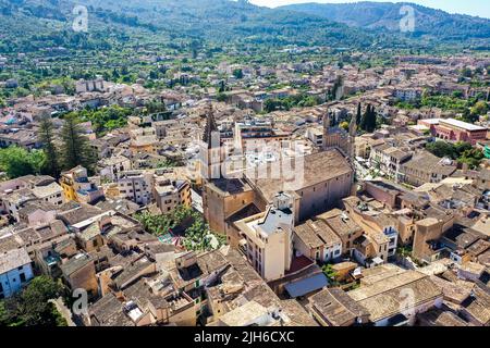 Aerial view, old town of Soller, with church of St. Bartholomew, Roman Catholic parish church, Soller, mountains at the back, Serra de Tramuntana Stock Photo