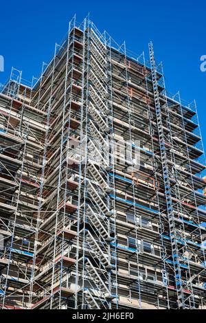 High-rise residential buildings, Chorweiler satellite town in Cologne, North Rhine-Westphalia, Germany Stock Photo