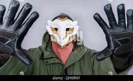 Ekko Firelight masked man from Arcane Netflix TV series. Masked man is ...