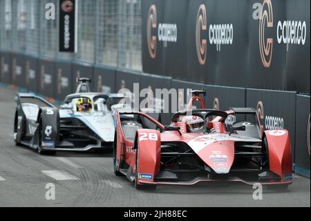 New York, USA. 16th July, 2022. Oliver Askew of team Avalanche Andretti takes turn 11 during qualifying session on day one of 2022 Formula E-Prix New York, in the Brooklyn borough of New York City, July 15, 2022. (Photo by Anthony Behar/Sipa USA) Credit: Sipa USA/Alamy Live News Stock Photo