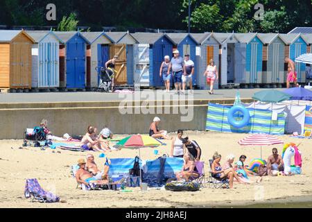 Shanklin, UK, 16th July, 2022. Visitors to Small Hope beach in Shanklin on the east coast of the Isle of Wight enjoy the continuing hot and sunny weather, with temperatures expected to peak on Monday and Tuesday of next week. Credit: Eleventh Hour Photography/Alamy Live News Stock Photo