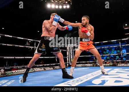 LONDON, UNITED KINGDOM. 16th Jul, 2022. Khalid Ali vs Des Newton – Welterweight Contest during under fight card of Frankwarren presents Sheeraz vs Torres - WBC Silver Middleweight Championship at Copper Box Arena on Saturday, July 16, 2022 in LONDON UNITED KINGDOM. Credit: Taka G Wu/Alamy Live News Stock Photo