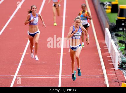 Great Britain's Eilish McColgan (right) crosses the finish line of the Women's 10,000 Metres Final, followed by Great Britain's Jessica Judd on day two of the World Athletics Championships at Hayward Field, University of Oregon in the United States. Picture date: Saturday July 16, 2022. Stock Photo