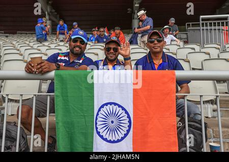 Manchester, UK. 17th July, 2022. India fans arrive at Old Trafford for todays 3rd Royal London One Day Series England vs India in Manchester, United Kingdom on 7/17/2022. (Photo by Mark Cosgrove/News Images/Sipa USA) Credit: Sipa USA/Alamy Live News Stock Photo