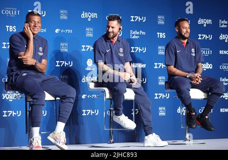 Tokyo, Japan. 17th July, 2022. (L-R) French football club team Paris Saint-Germain star players Kylian Mbappe, Lionel Messi and Neymar Jr attend a press conference upon their arrival in Tokyo on Sunday, July 17, 2022. Paris Saint-Germain will have Japanese club teams Kawasaki Frontale, Urawa Reds and Gamba Osaka for their Japan tour. Credit: Yoshio Tsunoda/AFLO/Alamy Live News Stock Photo