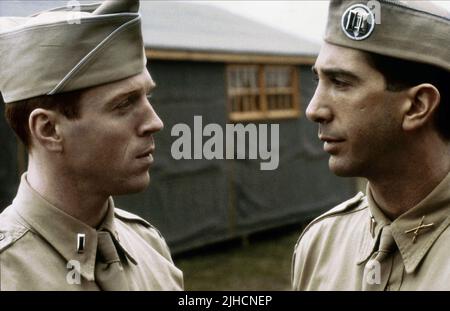 DAMIAN LEWIS, DAVID SCHWIMMER, BAND OF BROTHERS, 2001 Stock Photo