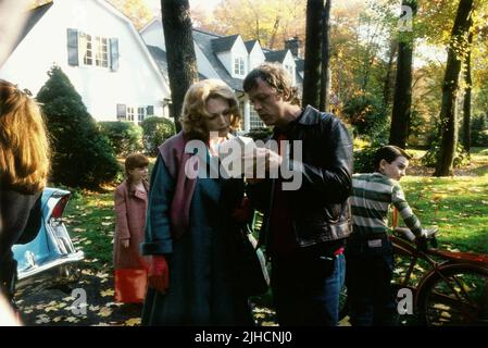 JULIANNE MOORE, TODD HAYNES, FAR FROM HEAVEN, 2002 Stock Photo