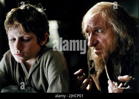 BARNEY CLARK, BEN KINGSLEY, OLIVER TWIST, 2005 Stock Photo