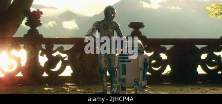ANTHONY DANIELS, KENNY BAKER, STAR WARS: EPISODE II - ATTACK OF THE CLONES, 2002 Stock Photo