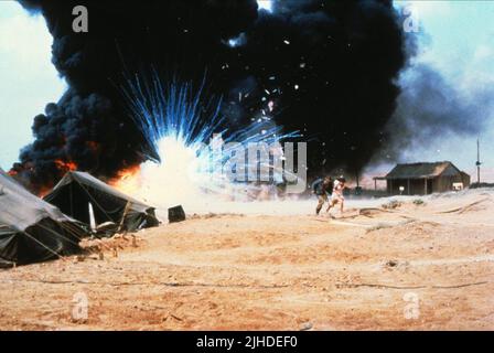 HARRISON FORD, KAREN ALLEN, RAIDERS OF THE LOST ARK, 1981 Stock Photo