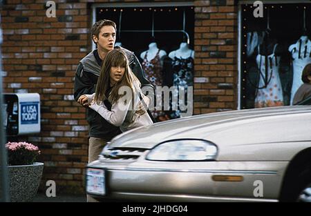 DEVON SAWA, ALI LARTER, FINAL DESTINATION, 2000 Stock Photo