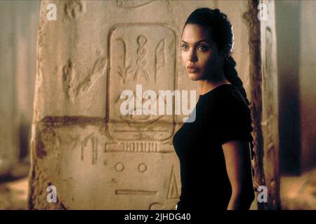 ANGELINA JOLIE, LARA CROFT: TOMB RAIDER, 2001 Stock Photo