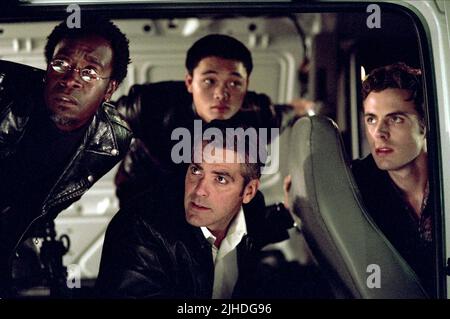 DON CHEADLE, GEORGE CLOONEY, SHABO QIN, CASEY AFFLECK, OCEAN'S ELEVEN, 2001 Stock Photo