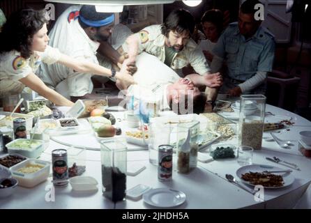 SIGOURNEY WEAVER, YAPHET KOTTO, TOM SKERRITT, JOHN HURT, IAN HOLM, ALIEN, 1979 Stock Photo