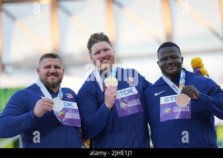 Ryan Crouser Of USA Poses With His Gold Medal After Winning The MenÕs ...