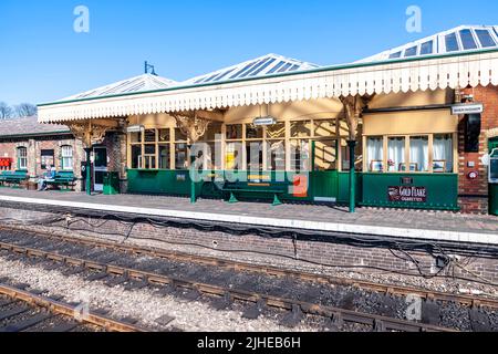 Station platform at Sheringham station, North Norfolk Railway – The Poppy Line, East Anglia, England, UK Stock Photo