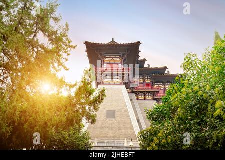 Yingtian Gate is the south gate of Luoyang City in the Sui and Tang Dynasties. It was built in 605. Stock Photo