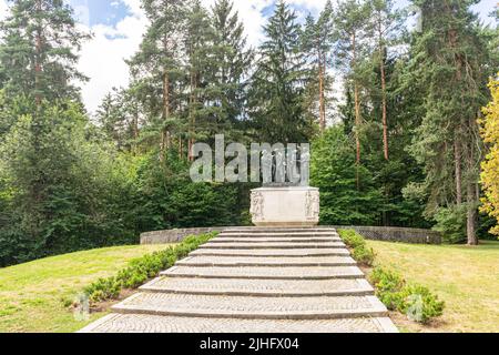 Impressive second world war memorial - the statue of stone and bronze portraying hostages, refugees, martyrs ... Stock Photo