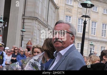 Copenhagen /Denmark./ 27June 2019/ .Denmark's new prime minister Ms.Mette Frederiksen family her son Magne Harr and father 77 years old flemming Frederiksen daughter Ida Feline Harr and her boy friiedn Bo Tengberg waiting for Mette Frederiksen at Aamalienborg Palace to see  new prime minister Mette Frederiksen. (Photo..Francis Dean / Deanpictures. Stock Photo