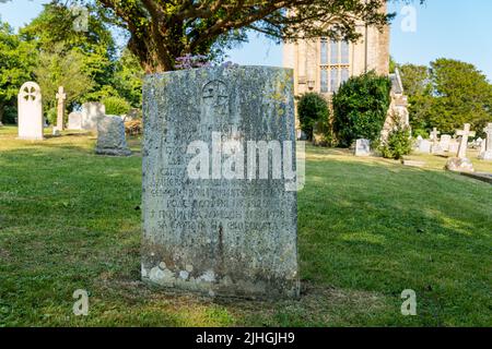 Georgi Markov gravestone in cemetery with Cyrillic script, Bulgarian dissident, Whitchurch Canonicorum churchyard, Dorset, England, UK Stock Photo