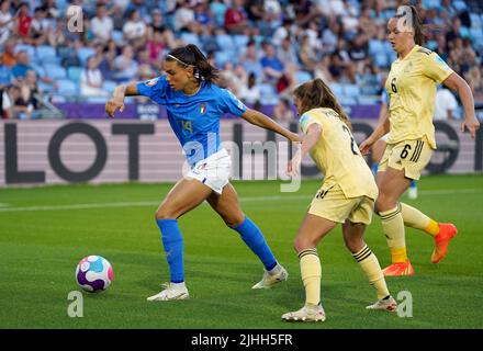 Italy's Agnese Bonfantini in action during the UEFA Women's Euro 2022 Group D match at the Manchester City Academy Stadium, Manchester. Picture date: Monday July 18, 2022. Stock Photo