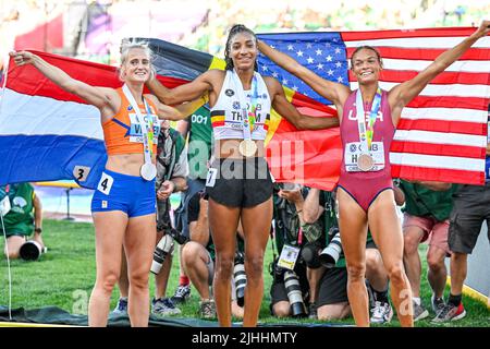 EUGENE, UNITED STATES - JULY 18: Anouk Vetter of Netherlands, Nafissatou Thiam of Belgium, Anna Hall of United States competing on Heptathlon during the World Athletics Championships on July 18, 2022 in Eugene, Oregon, United States (Photo by Andy Astfalck/BSR Agency) Atletiekunie Stock Photo