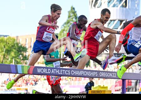 EUGENE, UNITED STATES - JULY 18: Evan Jager of United States competing on 3000 Metres Steeplechase Men during the World Athletics Championships on July 18, 2022 in Eugene, Oregon, United States (Photo by Andy Astfalck/BSR Agency) Atletiekunie Stock Photo