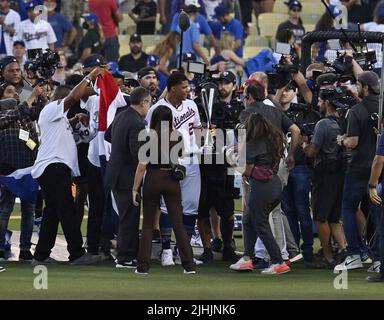 Seattle Mariners' Julio Rodriguez holds a trident in the dugout after  hitting a home run against the Oakland Athletics in a baseball game Monday,  Aug. 28, 2023, in Seattle. (AP Photo/Lindsey Wasson Stock Photo - Alamy