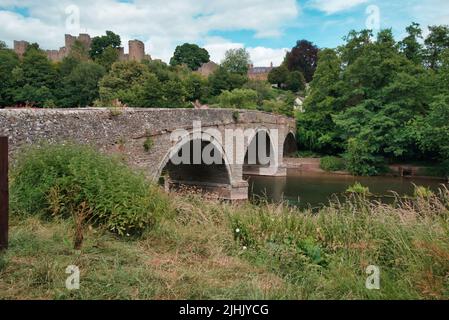 Dinham Bridge,Ludlow Shropshire,This elevation from the south west shows the bridge with Ludlow castle in the background. Stock Photo