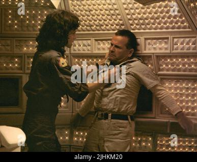 SIGOURNEY WEAVER, IAN HOLM, ALIEN, 1979 Stock Photo