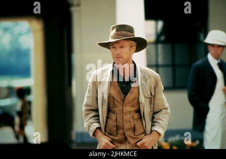 ROBERT REDFORD, OUT OF AFRICA, 1985 Stock Photo
