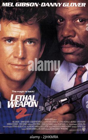 MEL GIBSON, DANNY GLOVER POSTER, LETHAL WEAPON 2, 1989 Stock Photo