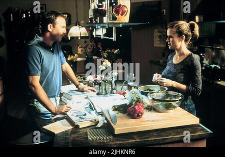 KEVIN COSTNER, KELLY PRESTON, FOR LOVE OF THE GAME, 1999 Stock Photo