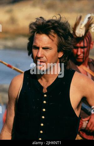 KEVIN COSTNER, DANCES WITH WOLVES, 1990 Stock Photo