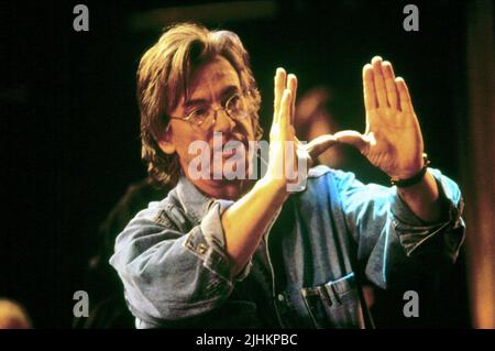 PAUL VERHOEVEN, SHOWGIRLS, 1995 Stock Photo